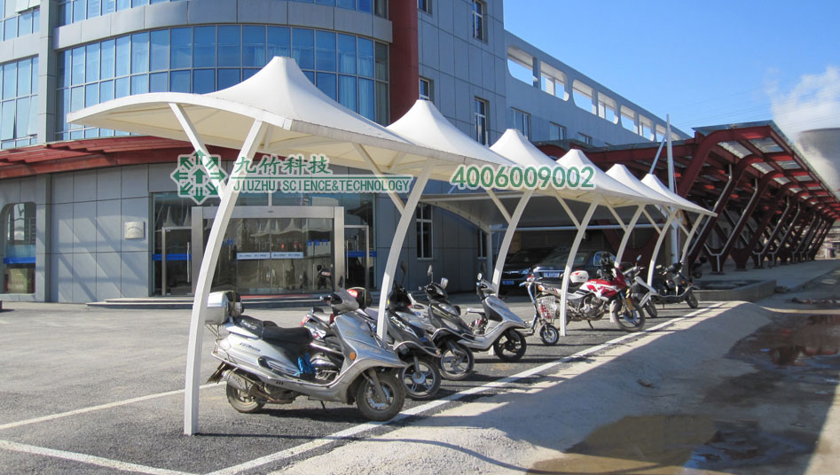 懸挑冒頂自行車棚